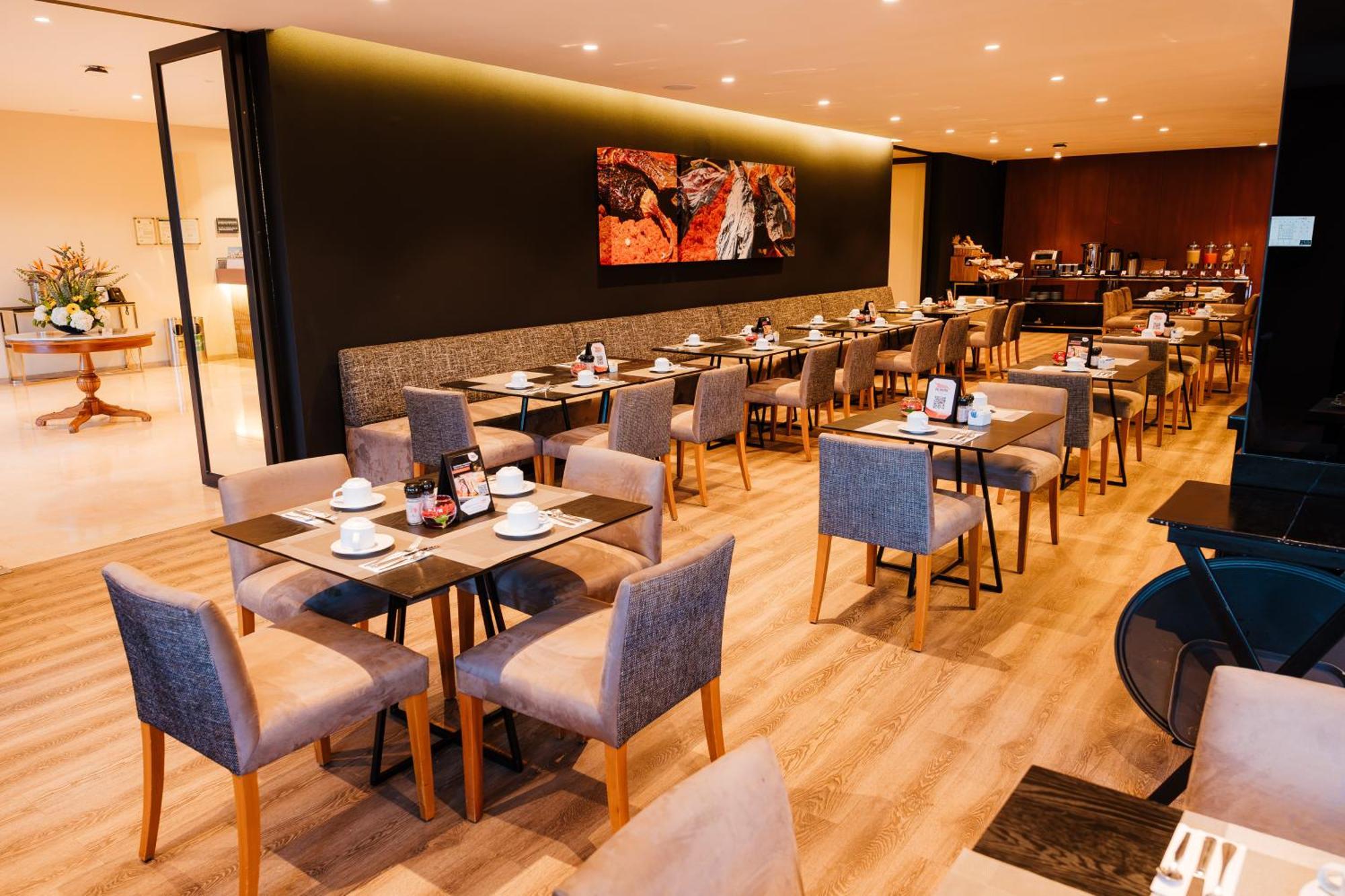 Wyndham Costa Del Sol Cajamarca Otel Dış mekan fotoğraf