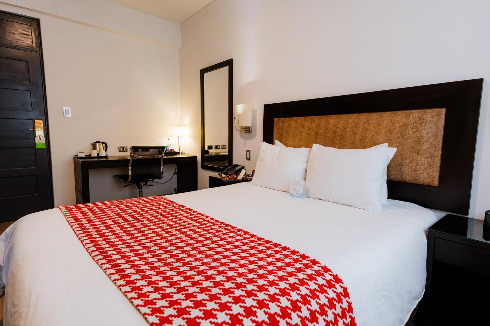 Wyndham Costa Del Sol Cajamarca Otel Dış mekan fotoğraf